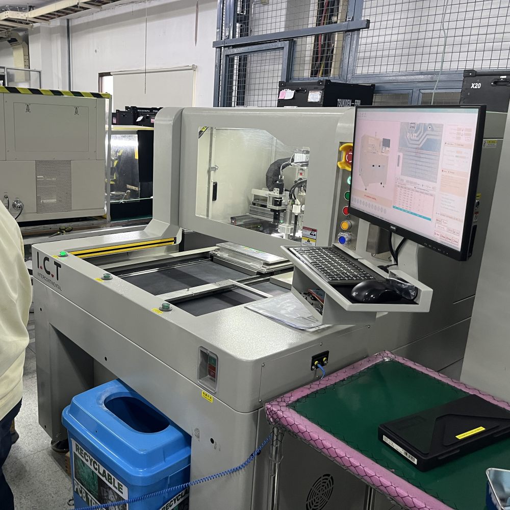 PCB 基板リードカッターセパレーターパネル剥離ルーターマシン