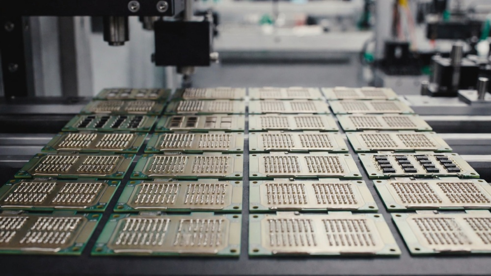 さまざまな製品にわたるはんだペースト印刷の一貫性