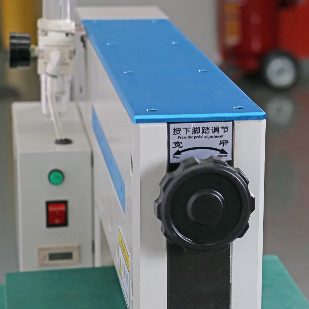 I.C.T-GV330 |ギロチン式PCB Vカット機