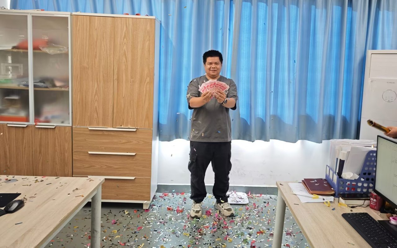 I.C.T エンジニア ロカ